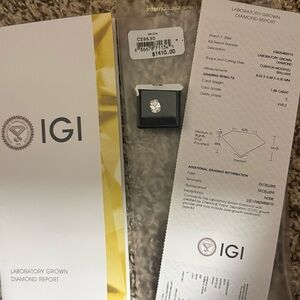 IGI Certified Loose Diamond - Sparkling White